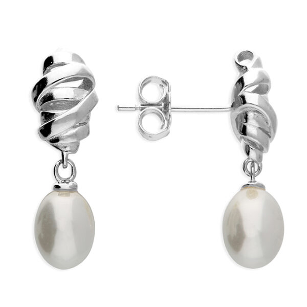 Timeless Pearl Drop Earrings